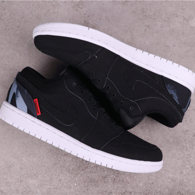 31usd LPL x Air Jordan 1 Zoom ComfortIridescent CN1077-001 Air Jordan, Sneakers, Air Jordan 1 Low image