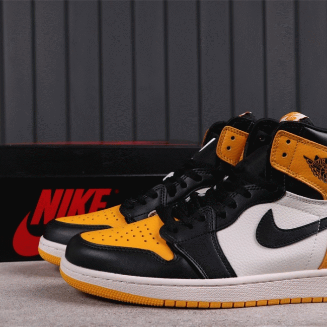 Top replicas US$49 Air Jordan 1 High OG Yellow Toe 555088-711 Size 36-45