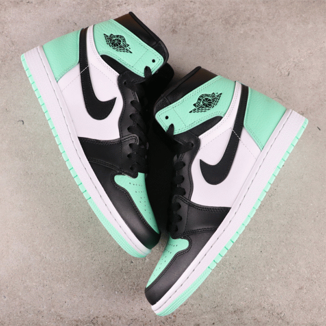 US$53 Air Jordan 1 High OG Green Glow DZ5485-130 Size 36-47 Sneakers, Air Jordan 1 High image