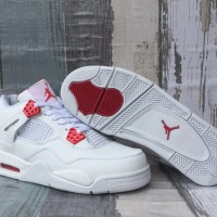 AIR JORDAN4 for Men Timeless Design in a Wide Range of Sizes