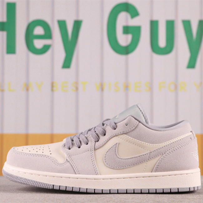 Close look US$26 Air Jordan 1 Low AH7389-101 Size 36-46