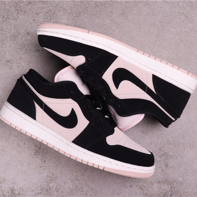 44USD Air Jordan 1 LOW DC0774-300 36-46 image