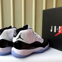 Air Jordan 11 Concord buckle shoes for men and women for Women and Men