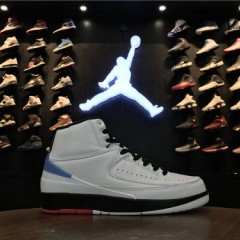 Air Jordan High top series  Jordan 2 Alumni 