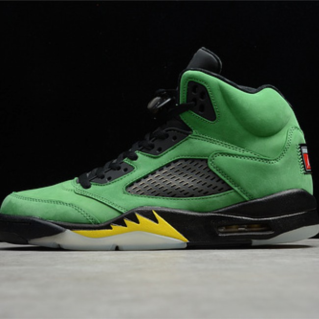 AIR JORDAN 5 RETRO SE OREGON APPLE GREEN BLACK YELLOW STRIKE BLACK CK6631-307 Air Jordan, Sneakers, Air Jordan 5 image