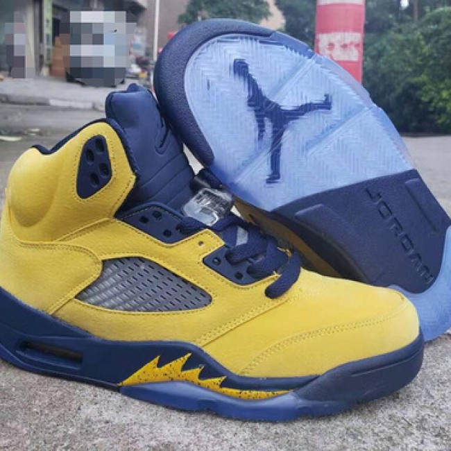 Top replicas Bulk Air Jordan 5 Sneakers AJ5 Retro Shoes Get Them Before They're Gone