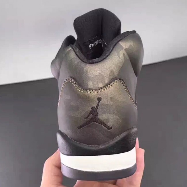 Close look Jordan 5 Premium Heiress Metallic Field Women and Men Sneakers Wholesale