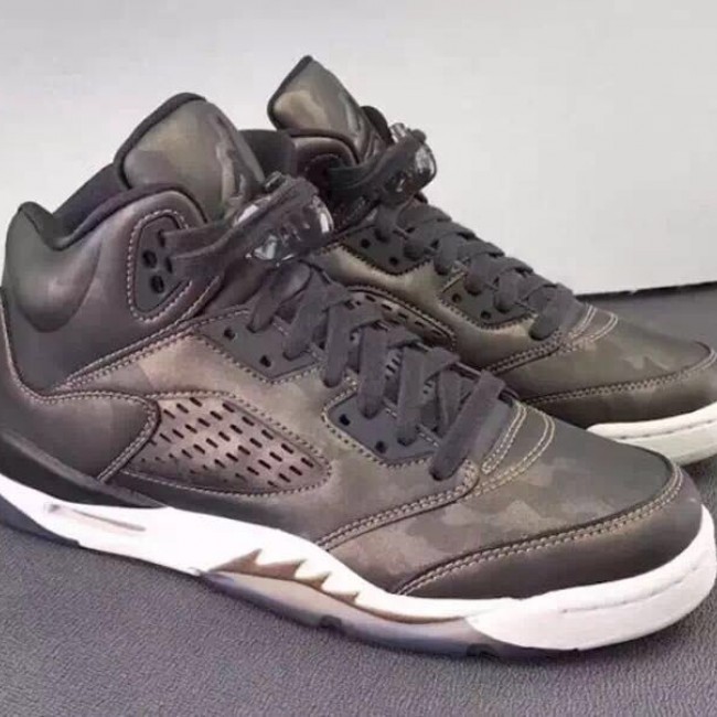 Close look Jordan 5 Premium Heiress Metallic Field Women and Men Sneakers Wholesale