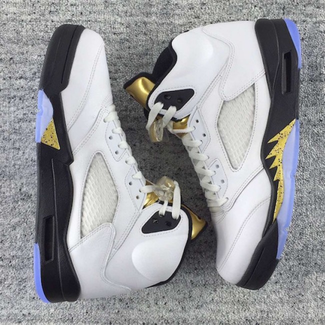 Original Women and Men Jordan 5 Retro Sneakers New Drop Sneakers on Sale